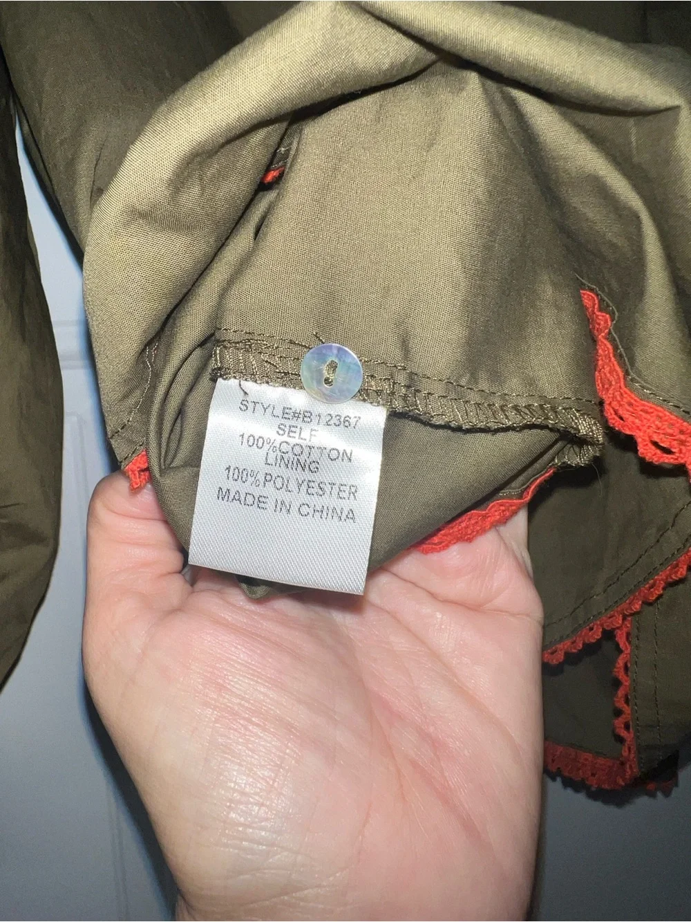 Jodifil medium embroidered bubble long sleeve blouse in olive green - Picture 9 of 10